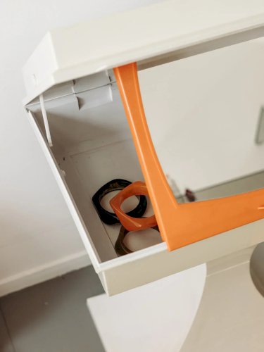 Louise, la petite coiffeuse N°139