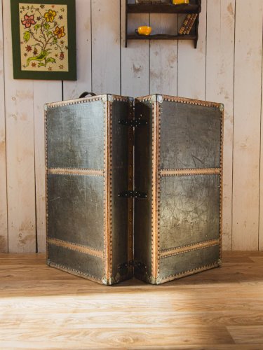 Lucienne, la grande malle cabine en cuir N°248