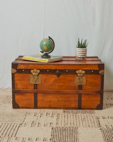 Lucienne, la grande malle en bois clair N°236