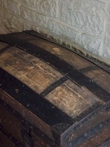 Lucienne, la grande malle en bois N°214