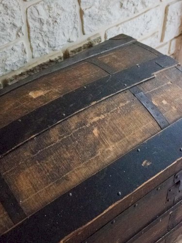 Lucienne, la grande malle en bois N°214