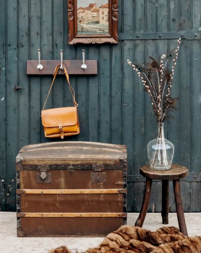 Lucienne, la grande malle en bois N°267