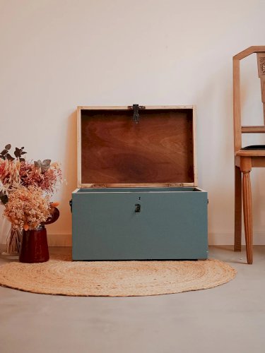 Lucienne, la malle en bois N°218