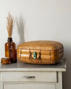 Lucienne, la malle en cannage N°181