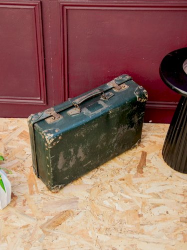 Lucienne, la malle verte cartonnée N°172