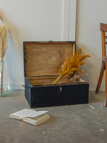 Lucienne, la petite malle en bois N°265