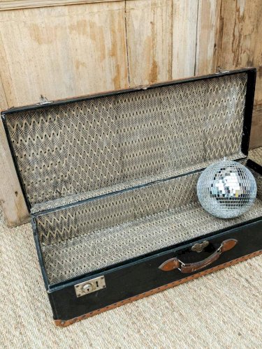 Lucienne, la valise noire N°74