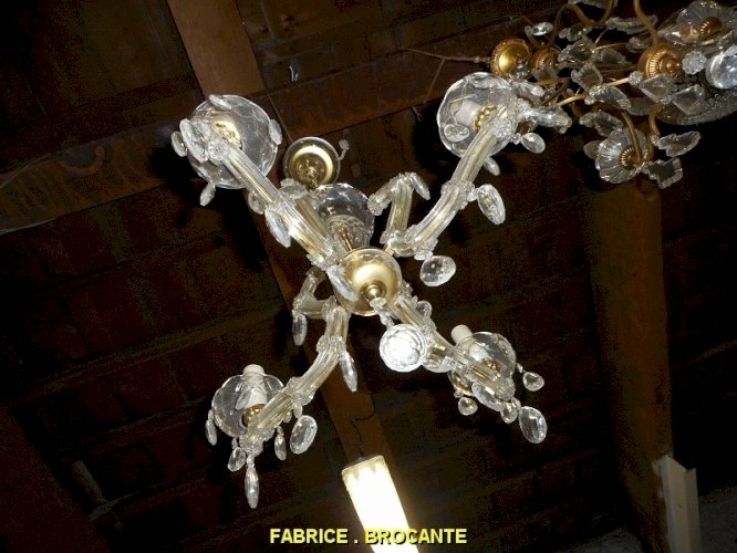 LUSTRE 4 AMPOULES A PAMPILLES EN LAITON GAINE DE VERRE N 21