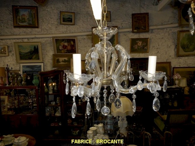 LUSTRE 4 AMPOULES A PAMPILLES EN LAITON GAINE DE VERRE N 21