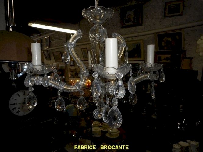 LUSTRE 4 AMPOULES A PAMPILLES EN LAITON GAINE DE VERRE N 21