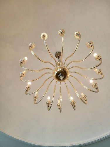 LUSTRE A 16 BRAS EN CRISTAL FUME 1960-1970