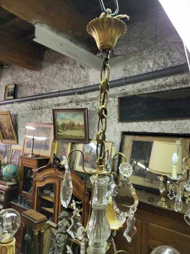 LUSTRE A PAMPILLES 3 AMPOULES GAINE DE VERRE N23