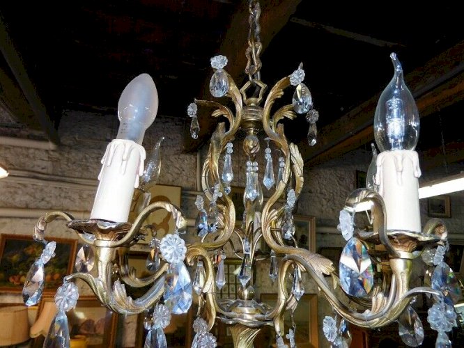 LUSTRE A PAMPILLES 5 AMPOULES EN CRISTAL ET BRONZE N 17