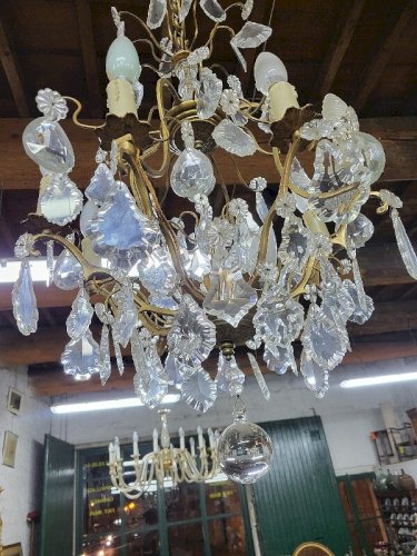 LUSTRE A PAMPILLES 8 AMPOULES N6