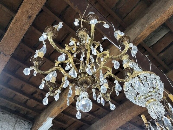 LUSTRE A PAMPILLES CRISTAL 8 AMPOULES N32
