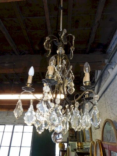 LUSTRE A PAMPILLES ET LAITON 6 AMPOULES N 7