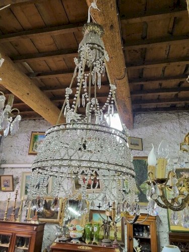 LUSTRE A PAMPILLES PERLE ENTONOIR 6 AMPOULES N 27