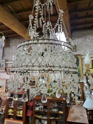 LUSTRE A PAMPILLES PERLE ENTONOIR 6 AMPOULES N 27