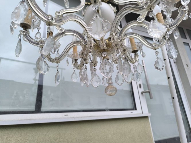 Lustre à pampilles verre 10 branche