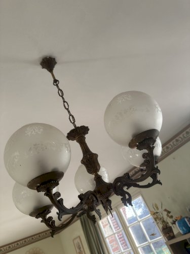 Lustre ancien à 5 feux, style Napoléon III / Second Empire, datant de la fin du XIXᵉ siècle.