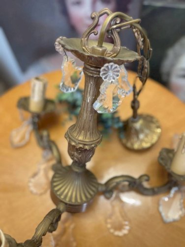 Lustre en bronze ancien pampilles