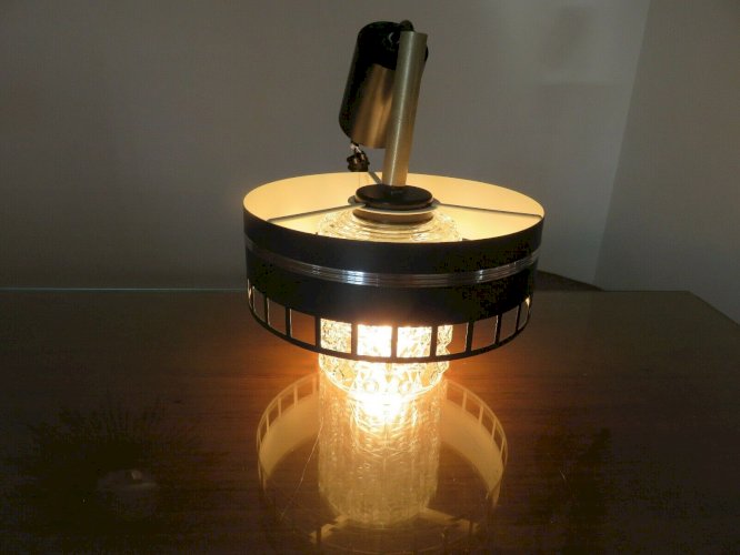 LUSTRE, LAMPE, SUSPENSION METAL LAQUE ET VERRE TEXTURE ANNEES 60 70 VINTAGE 