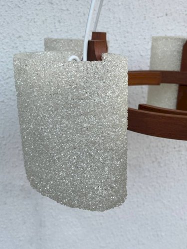 Lustre scandinave en teck