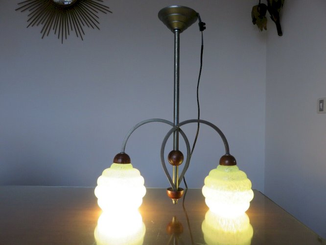 LUSTRE, SUSPENSION ART DECO VERRE DE CLICHY, BRONZE ARGENTE ET BOIS ANNEES 30 40