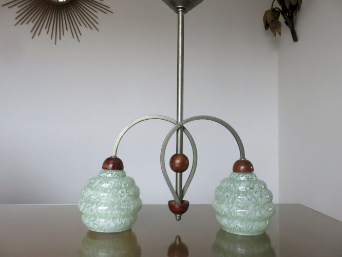 LUSTRE, SUSPENSION ART DECO VERRE DE CLICHY, BRONZE ARGENTE ET BOIS ANNEES 30 40