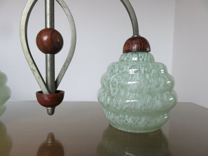 LUSTRE, SUSPENSION ART DECO VERRE DE CLICHY, BRONZE ARGENTE ET BOIS ANNEES 30 40
