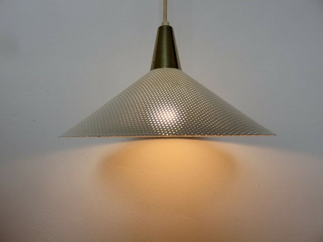 LUSTRE, SUSPENSION EN METAL PERFORE ET LAITON ANNEES 60 70 VINTAGE