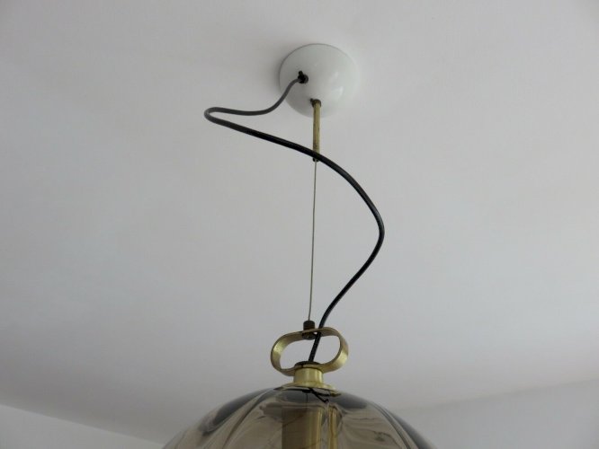 LUSTRE SUSPENSION  PEILL & PUTZLER  EN VERRE FUME AMBRE ANNEES 70