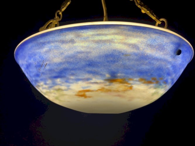 Lustre suspension vasque Art Déco en pâte de verre signée Lorrain