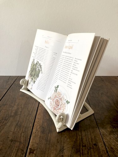 Lutrin en fonte émaillée