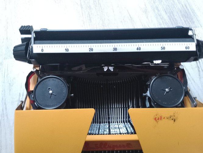 machine à écrire Lilliput