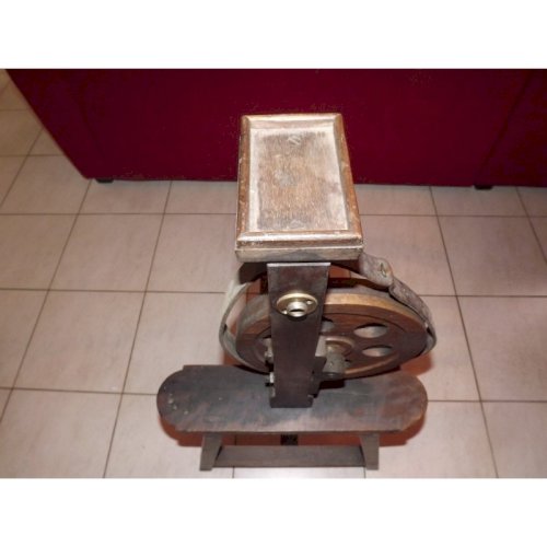 Machine industrielle rouet