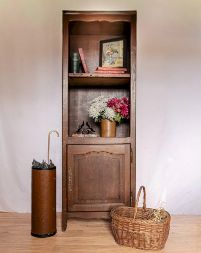 Madeleine, la bibliothèque en bois N°106