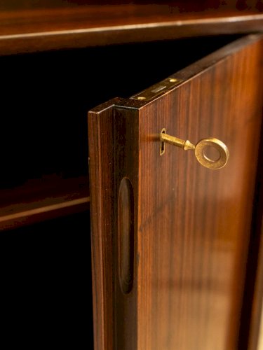 Madeleine, la bibliothèque en bois N°32