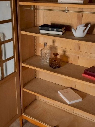 Madeleine, la bibliothèque en bois N°92