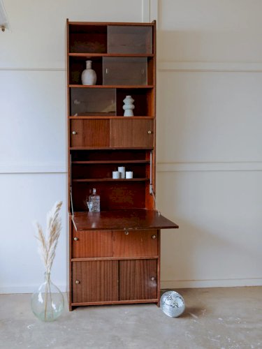 Madeleine, la bibliothèque haute en bois N°695