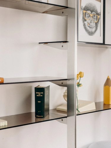 Madeleine, la bibliothèque modulable en verre N°82