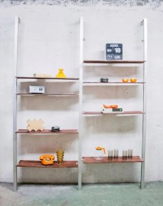 Madeleine, la bibliothèque murale en métal N°59