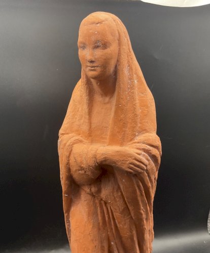 MADONE EN TERRE CUITE SIGNÉE simonne sautet ET NUMÉROTÉE