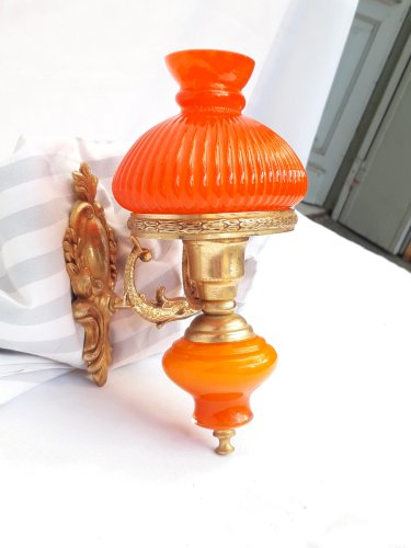 Magnifique applique Napoléon 3 bronze et opaline orange
