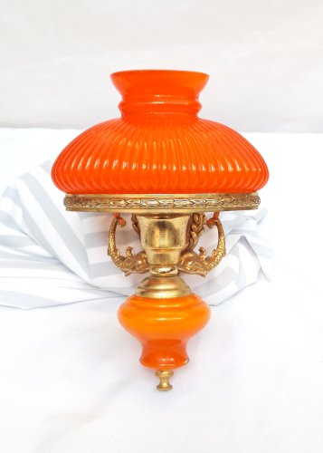 Magnifique applique Napoléon 3 bronze et opaline orange