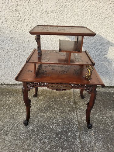 MAGNIFIQUE TABLE JAPONISANTE A ORNEMENTS DE BRONZE DE GABRIEL VIARDOT