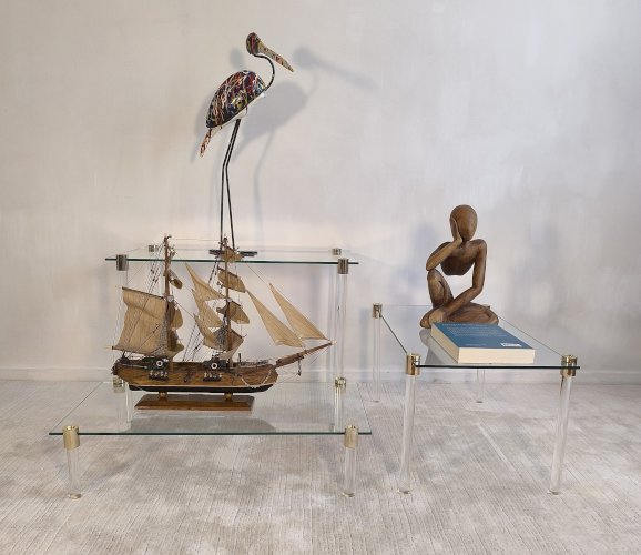 Magnifiques tables basses d’appoint - étagère Charles Hollis Jones en excellent état
