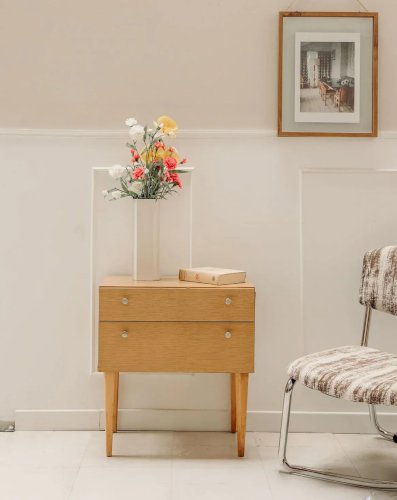 Maïa, la table de chevet en bois clair N°229