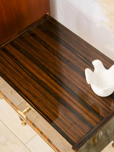 Maïa, la table de chevet en bois laqué N°676