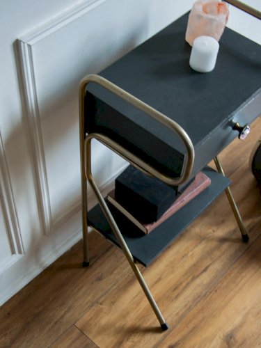 Maïa, la table de chevet en bois N°100